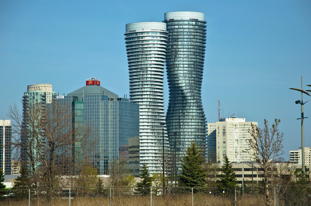 absolute towers mississauga